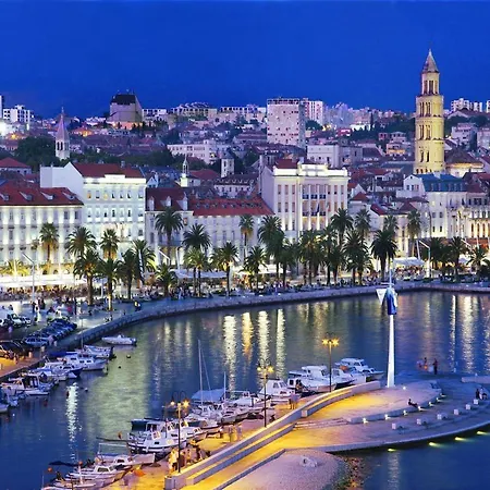 Apartment Visilo - 10 Min To Old Town - Park & Sea