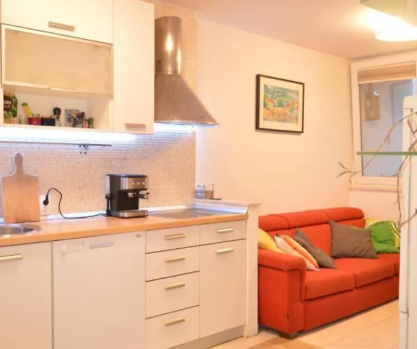 Visilo - 10 Min To Old Town - Park & Sea 아파트